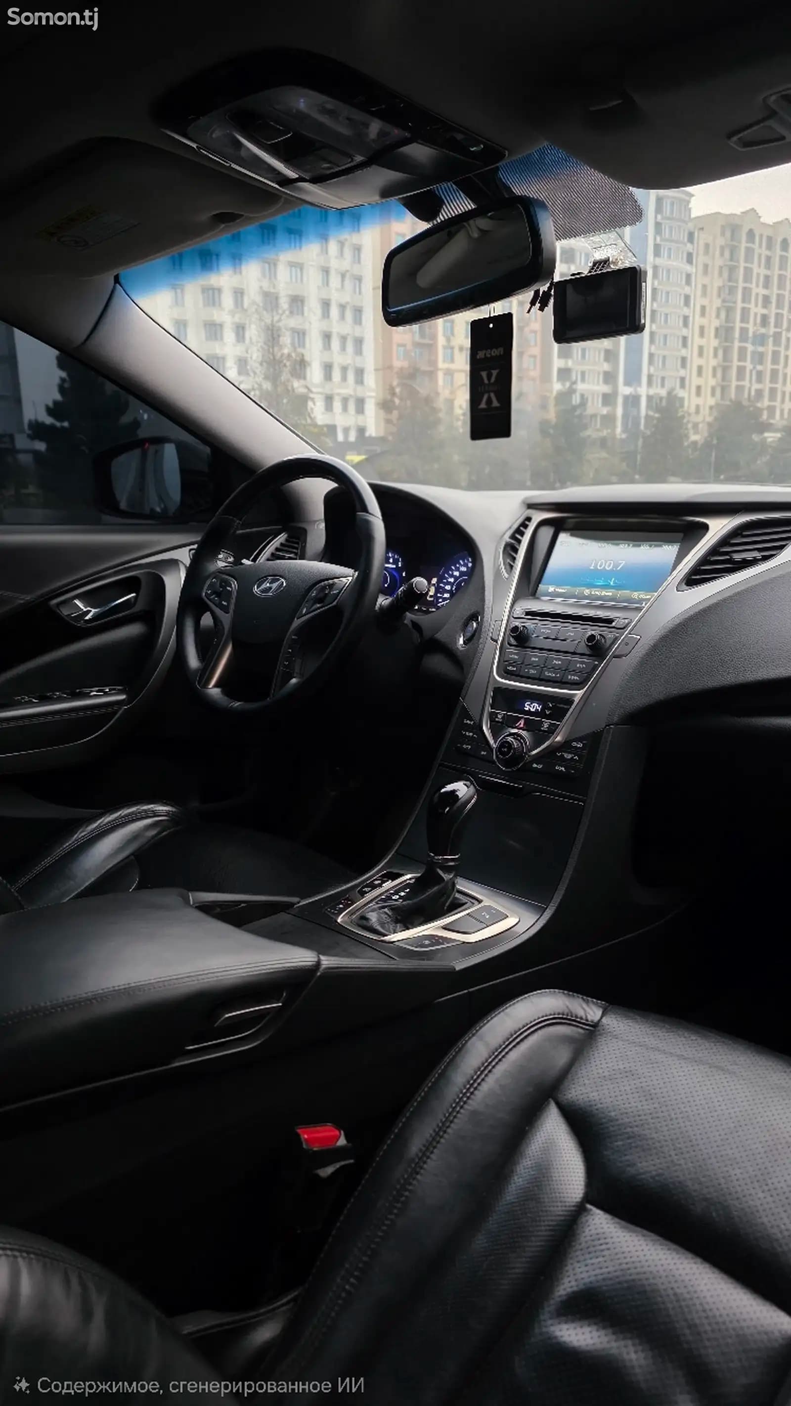 Аренда Hyundai Grandeur 2014 в Худжанде — салон и приборная панель