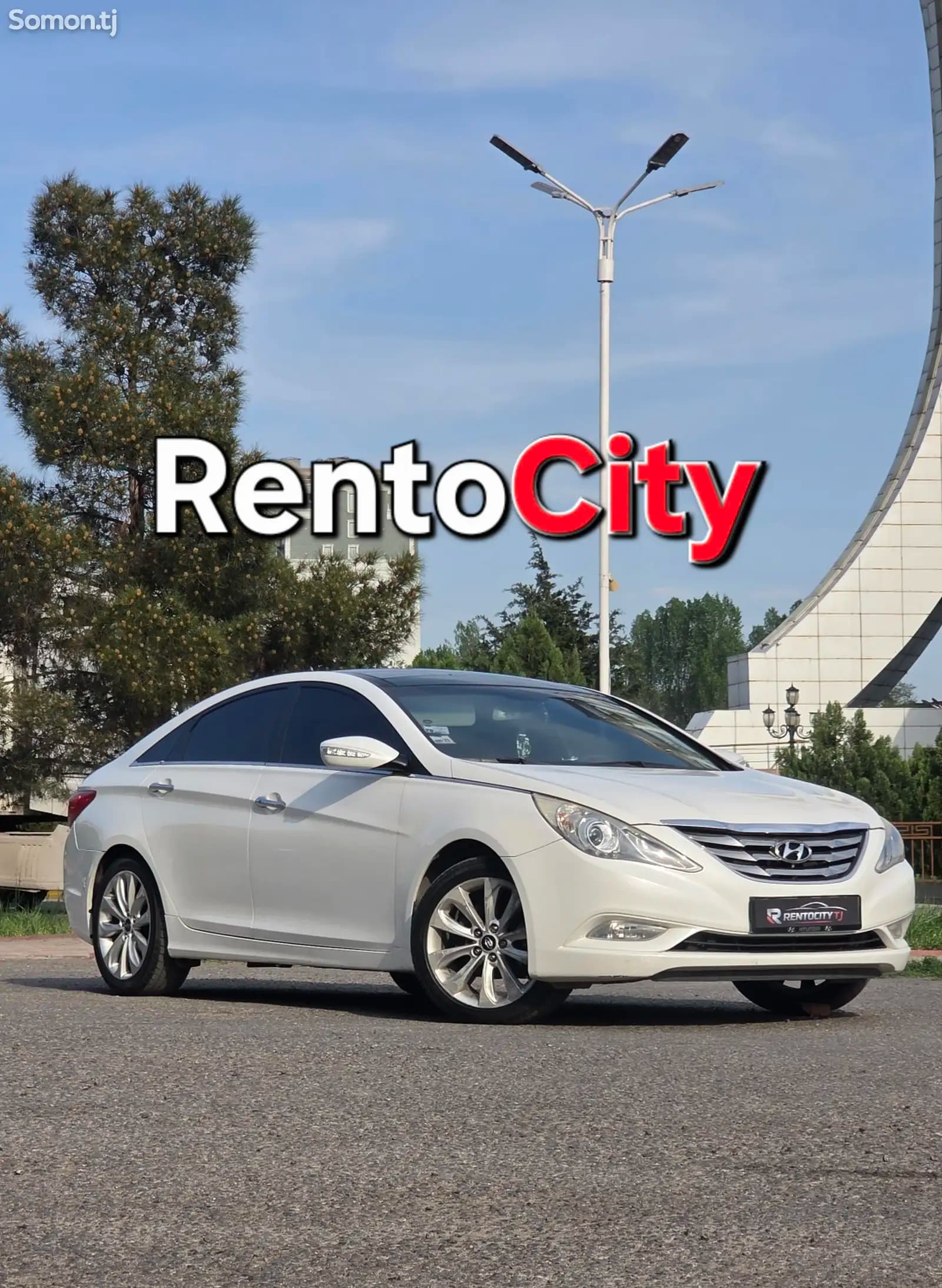 Аренда Hyundai Sonata в Худжанде — вид спереди